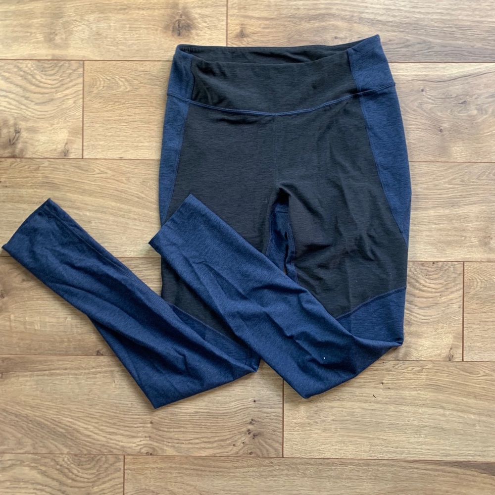 Outdoor Voices techsweat 7/8 two tone leggings